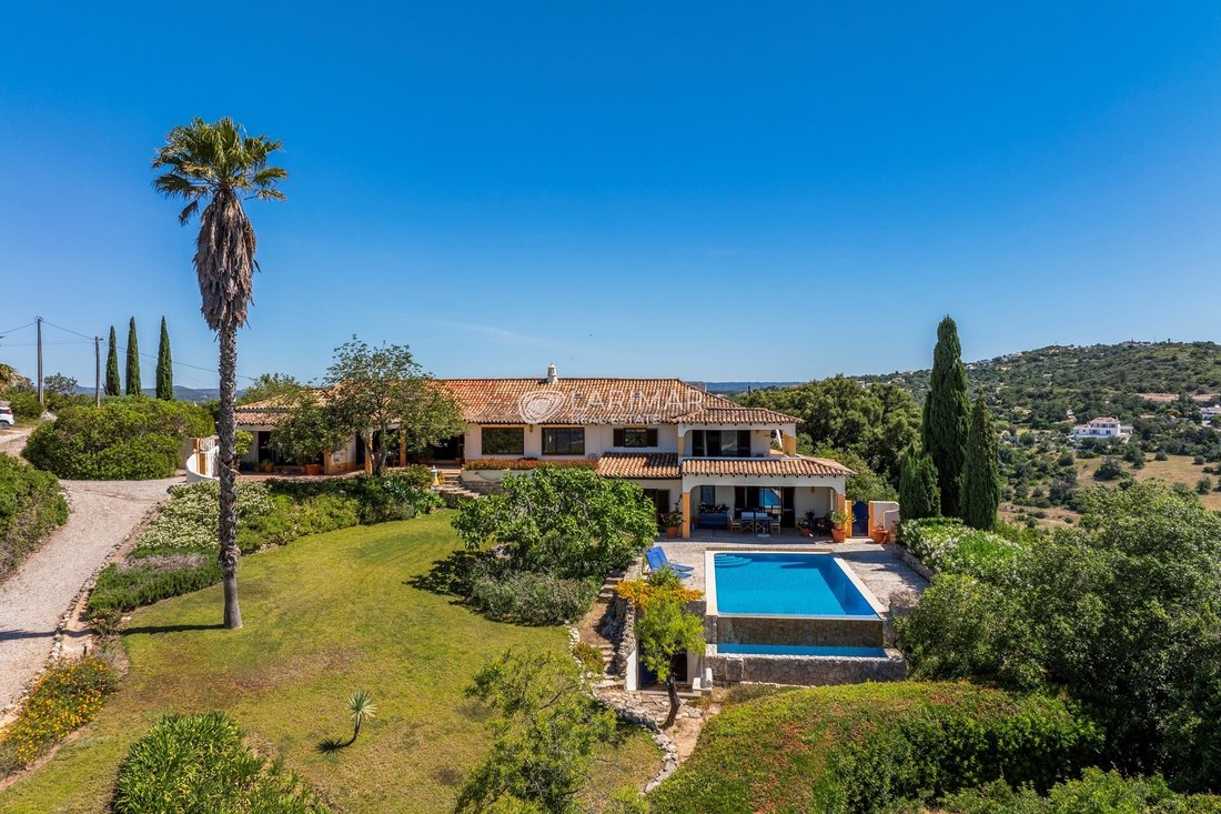 Villa in Loule (Sao Sebastiao), Algarve, Portugal 2 - 17986744