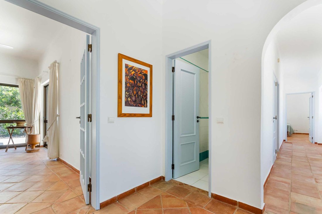 House in Faro (Se e Sao Pedro), Algarve, Portugal 5 - 18123844