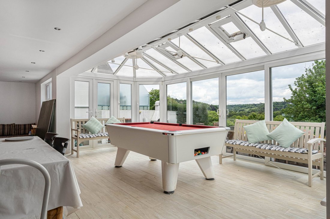 House in Caterham, South Godstone, England 5 - 18124748