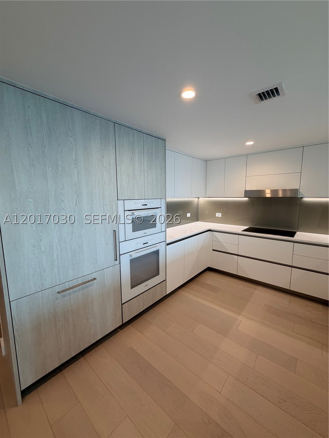 Condo in Bal Harbour, Florida, United States 4 - 17898565