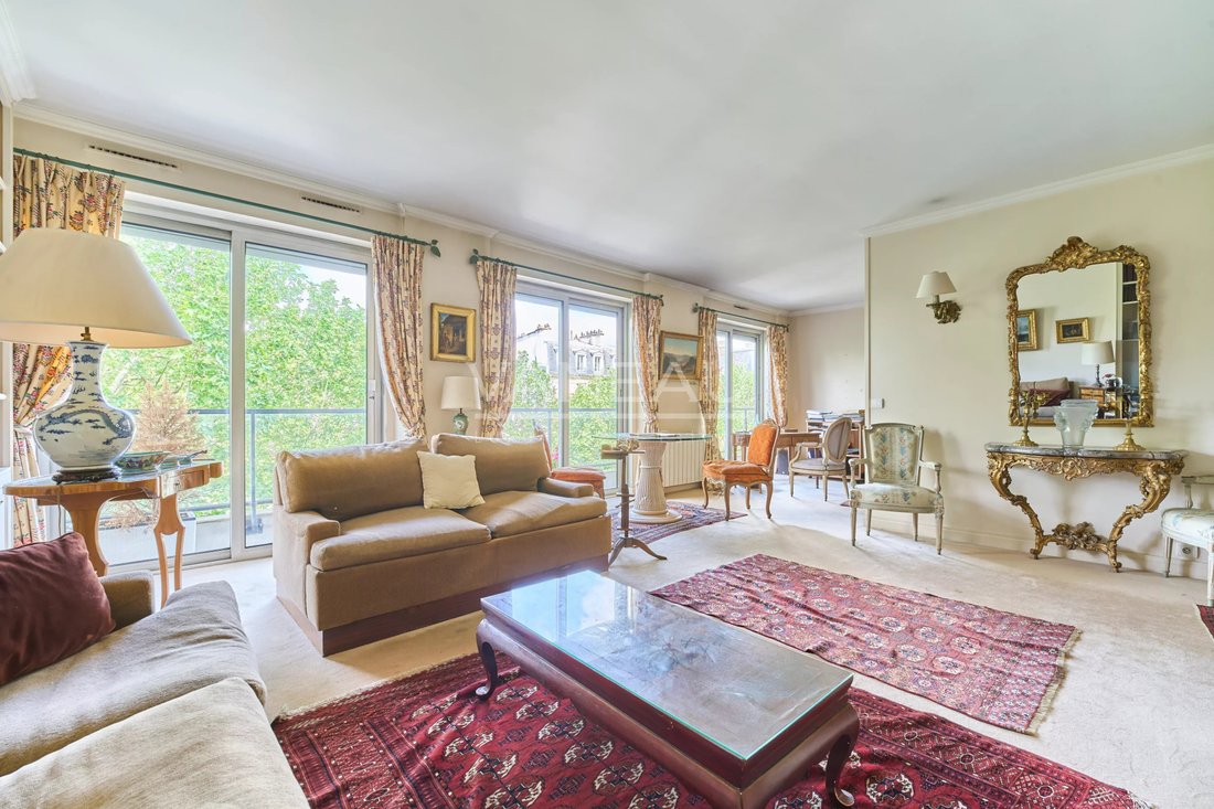 Apartment in La Plaine des Sablons, Neuilly-sur-Seine, France 1 - 18120133