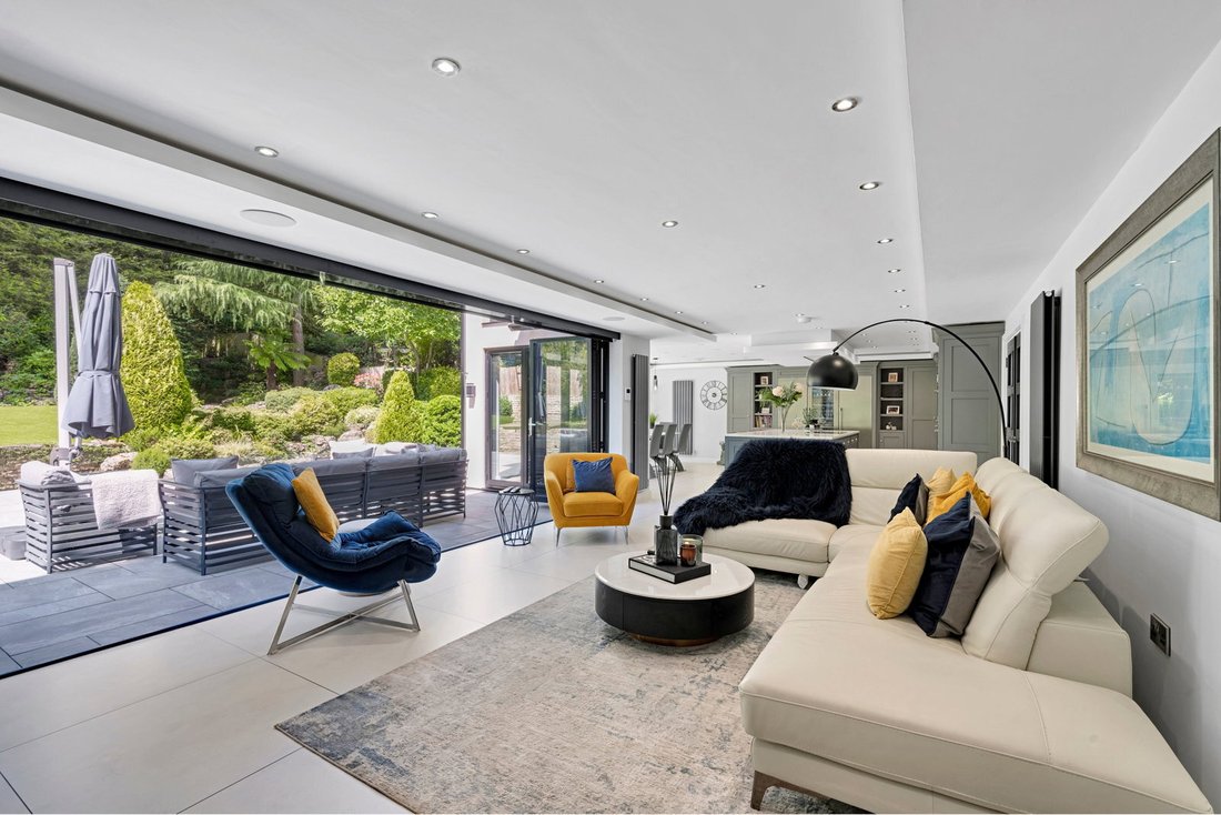 House in Freshfield, Formby, England 2 - 18124775