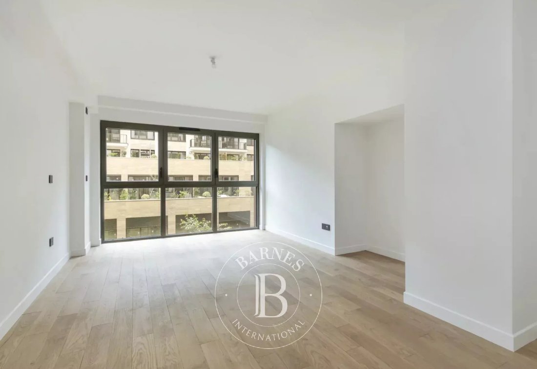 Apartment in Villiers-Danton, Levallois-Perret, France 5 - 18120175