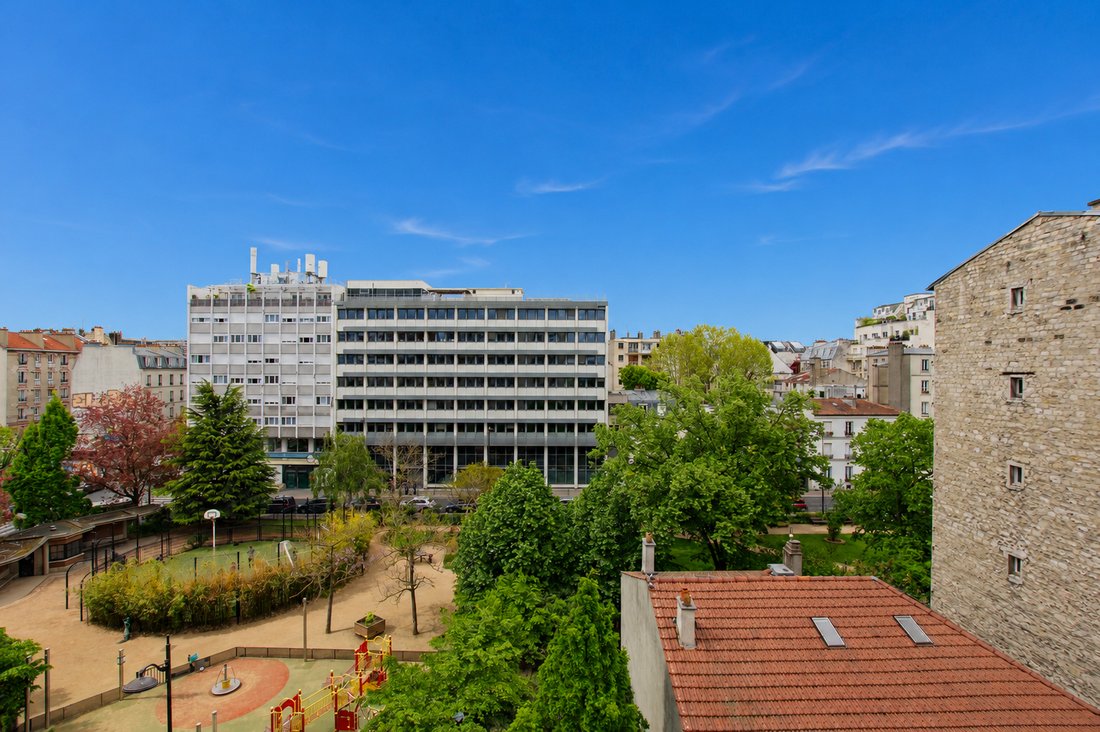 Apartment in Perouses, Paris, Ile-de-France 5 - 18124005