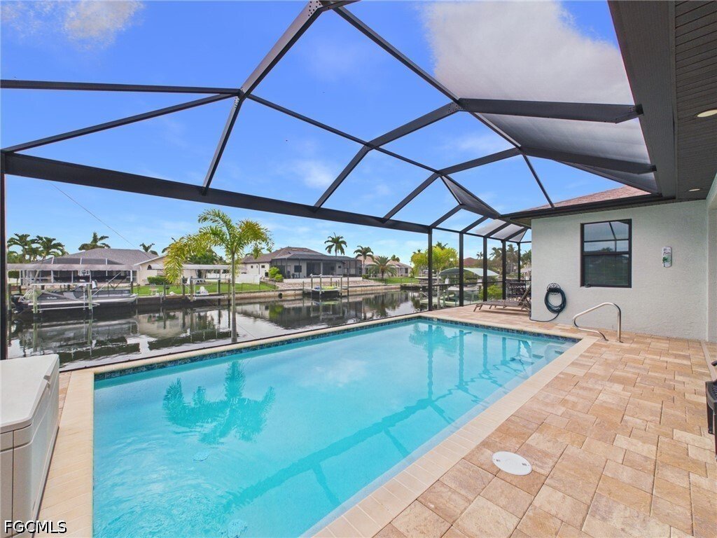 House in Cape Coral, Florida, United States 4 - 18121422