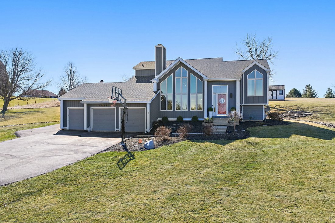House in Pingree Grove, Illinois, United States 1 - 18119198