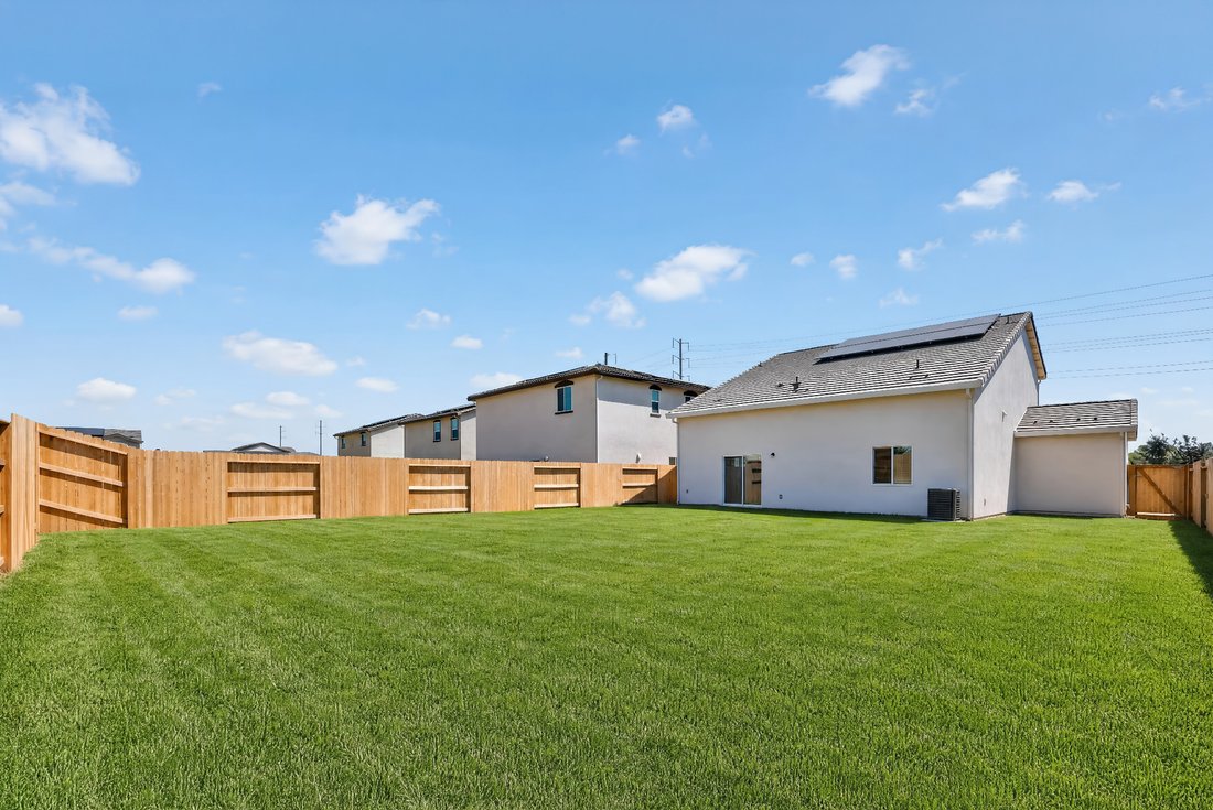 House in Olivehurst, California, United States 2 - 17950267