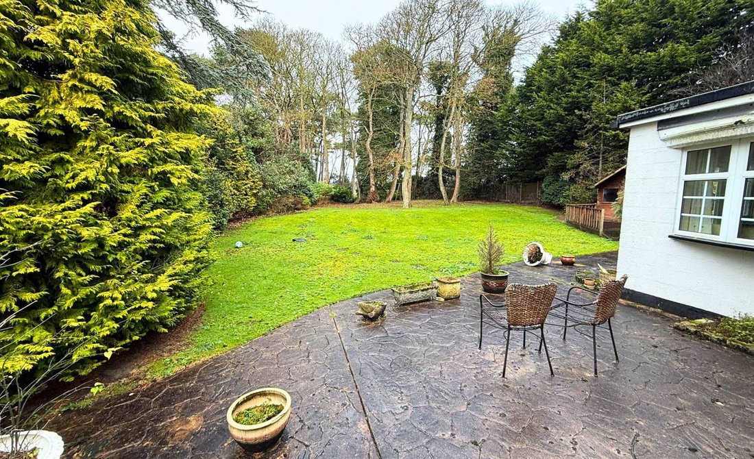 House in Freshfield, Formby, England 4 - 18124785