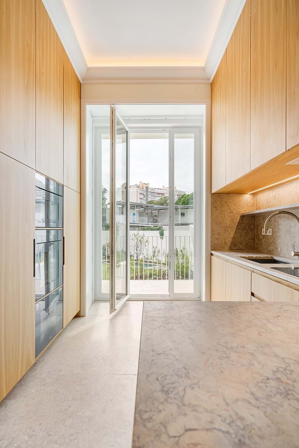 Apartment in Santo Antonio, Lisbon, Portugal 3 - 17983653