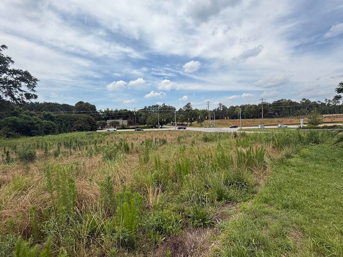 Land in Moore, South Carolina, United States 2 - 18121185