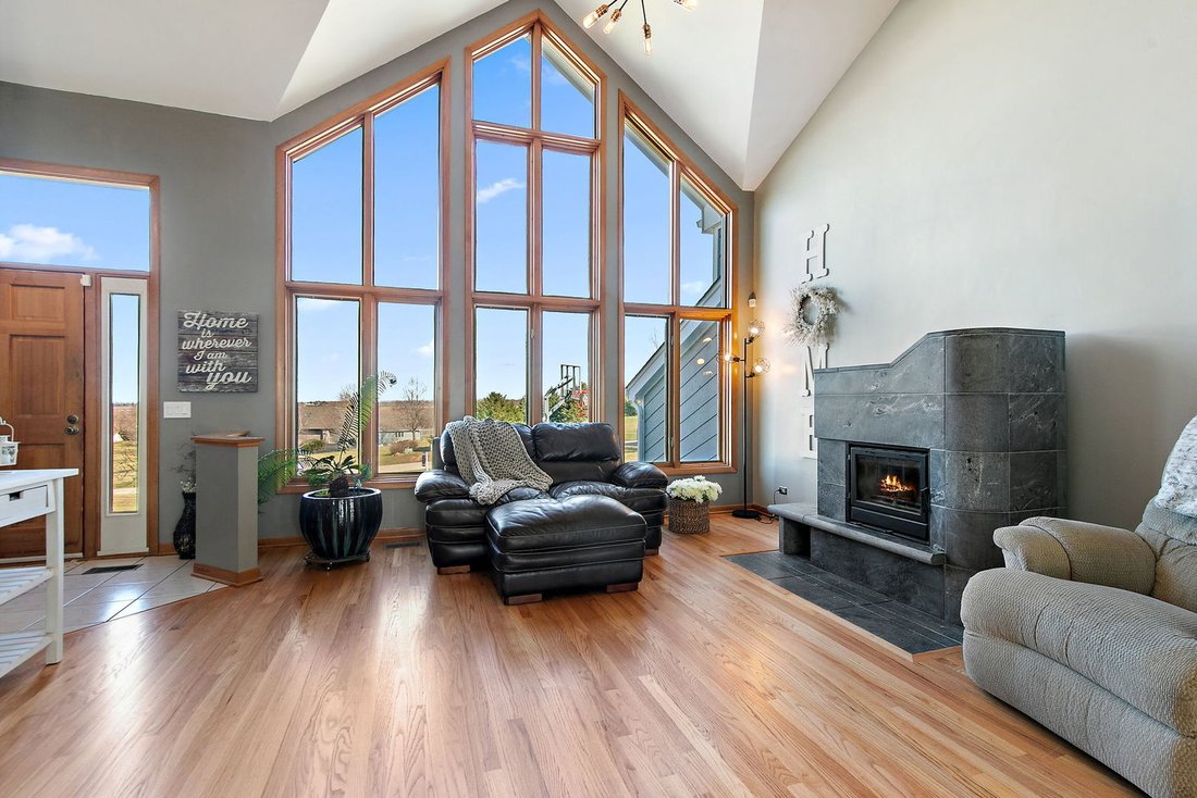 House in Pingree Grove, Illinois, United States 4 - 18119198