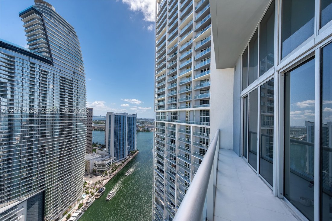 Condo in Miami, Florida, United States 3 - 18123005