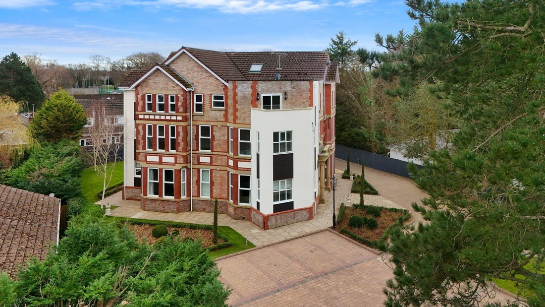 Apartment in Mayfields, Formby, England 1 - 18124816