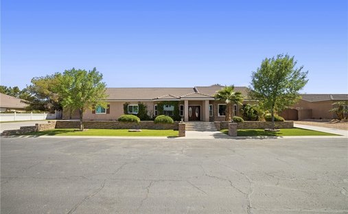 House in Moapa Valley, Nevada, United States 1
