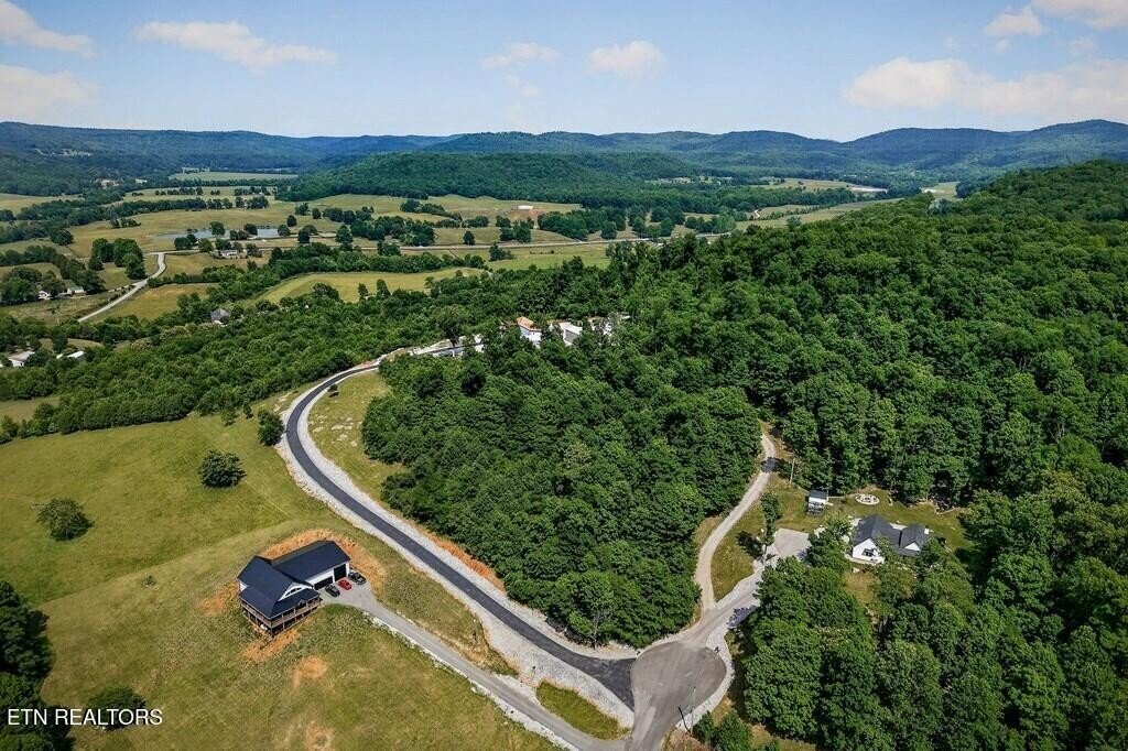 House in Livingston, Tennessee, United States 3 - 18122896