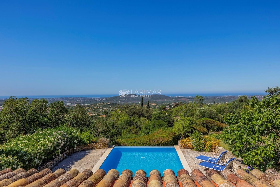 Villa in Loule (Sao Sebastiao), Algarve, Portugal 1 - 17986744