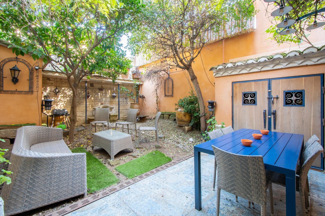 House in Centre Ville, Aigues-Mortes, France 1 - 18122369