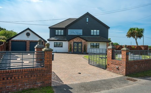 House in Halsall, England 1