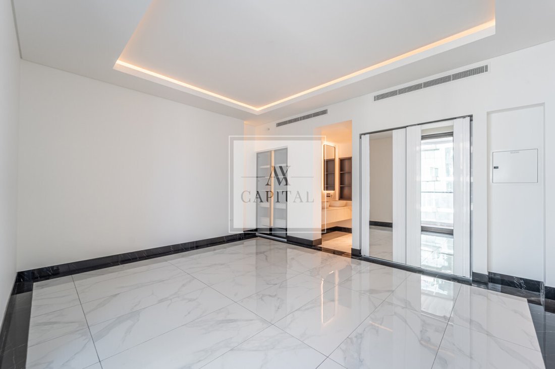 Apartment in Business Bay, Dubai, United Arab Emirates 3 - 18119435
