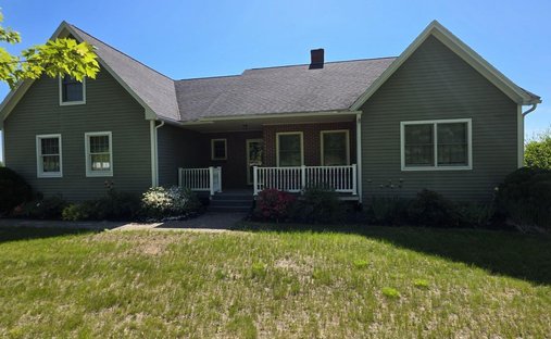 House in Turner, Maine, United States 1