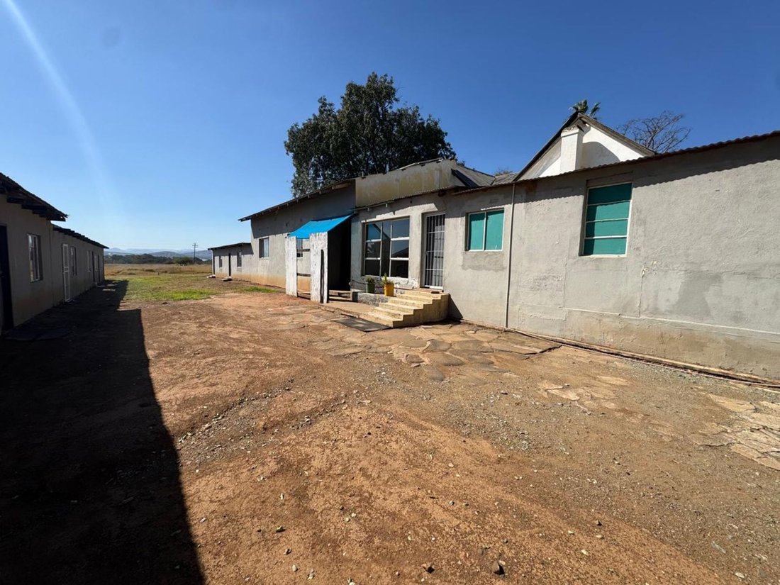 Farm Ranch in Burgersfort, Limpopo, South Africa 2 - 18119053