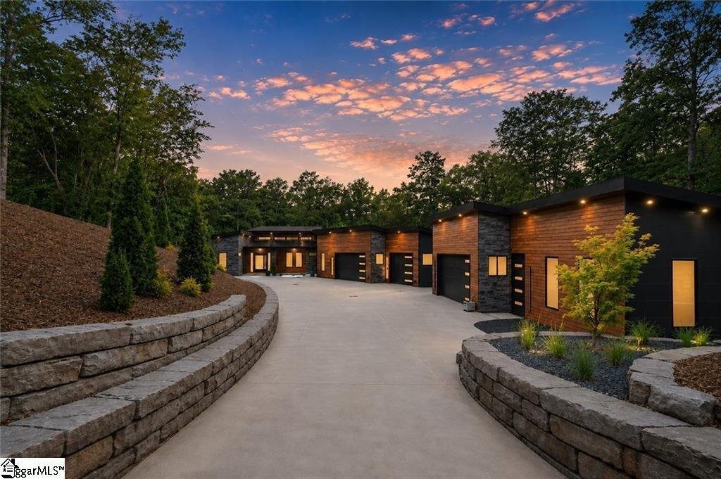 House in Anderson, South Carolina, United States 3 - 18121379