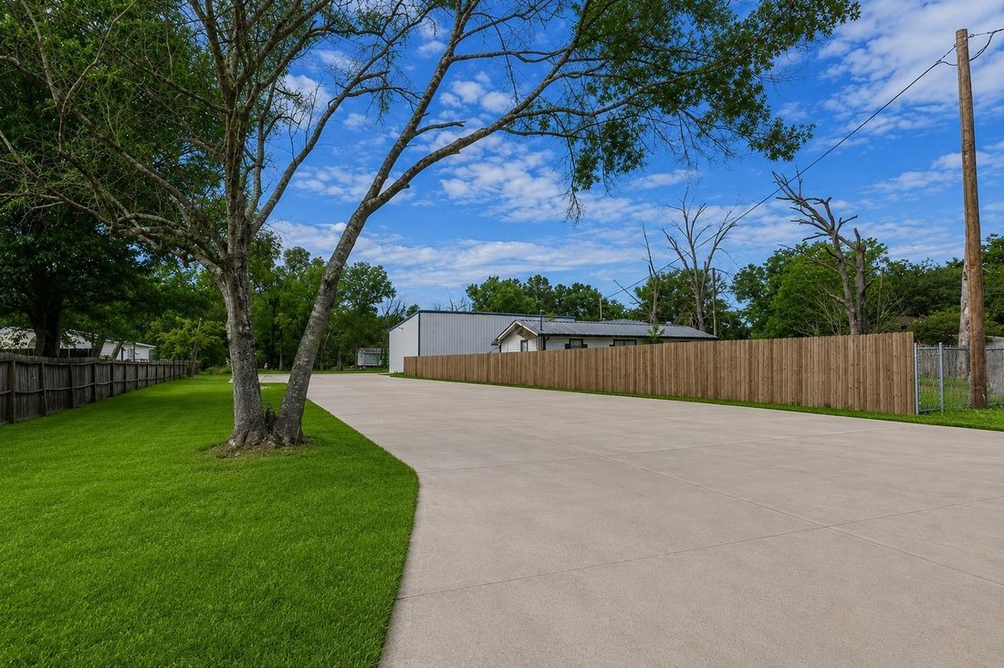 House in Porter, Texas, United States 3 - 18122537