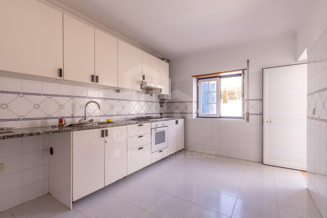 House in Ericeira, Lisbon, Portugal 2 - 18120320