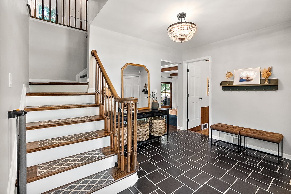 House in Orchard Lake Village, Michigan, United States 5 - 18120409