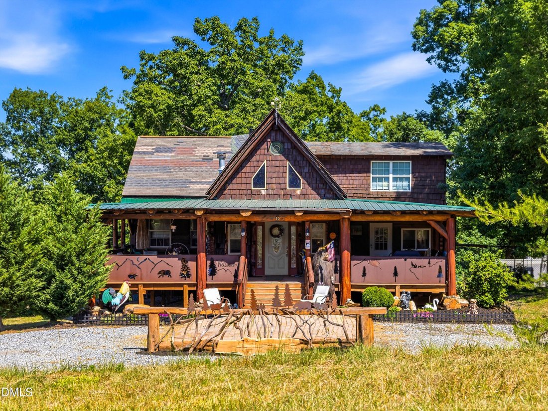 House in Rutherfordton, North Carolina, United States 1 - 18122118