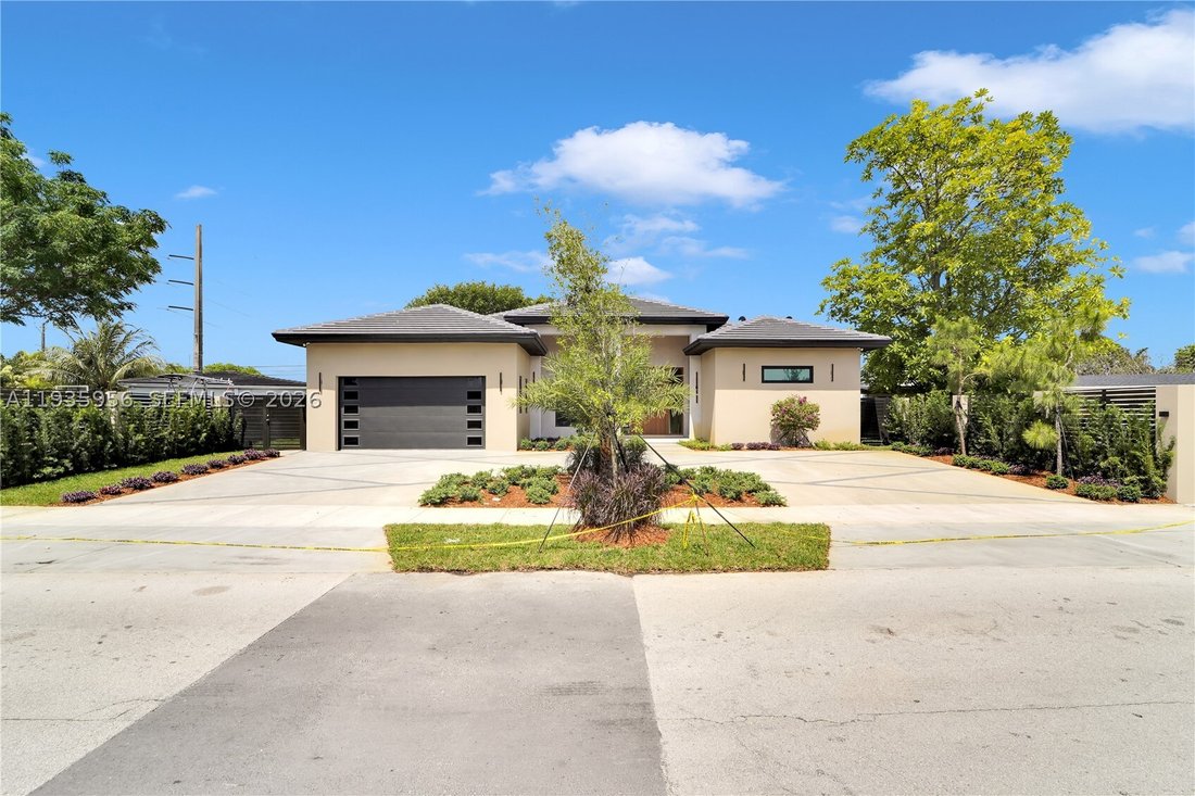 House in Miami, Florida, United States 2 - 16858518