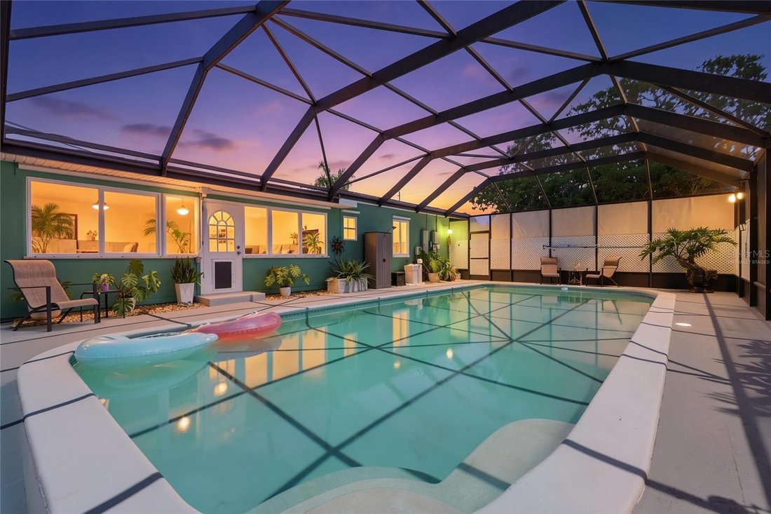Maison à Saint Petersburg, Floride, États-Unis 2 - 18122656