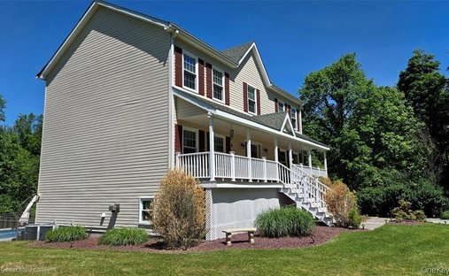 House in Lagrangeville, New York, United States 1
