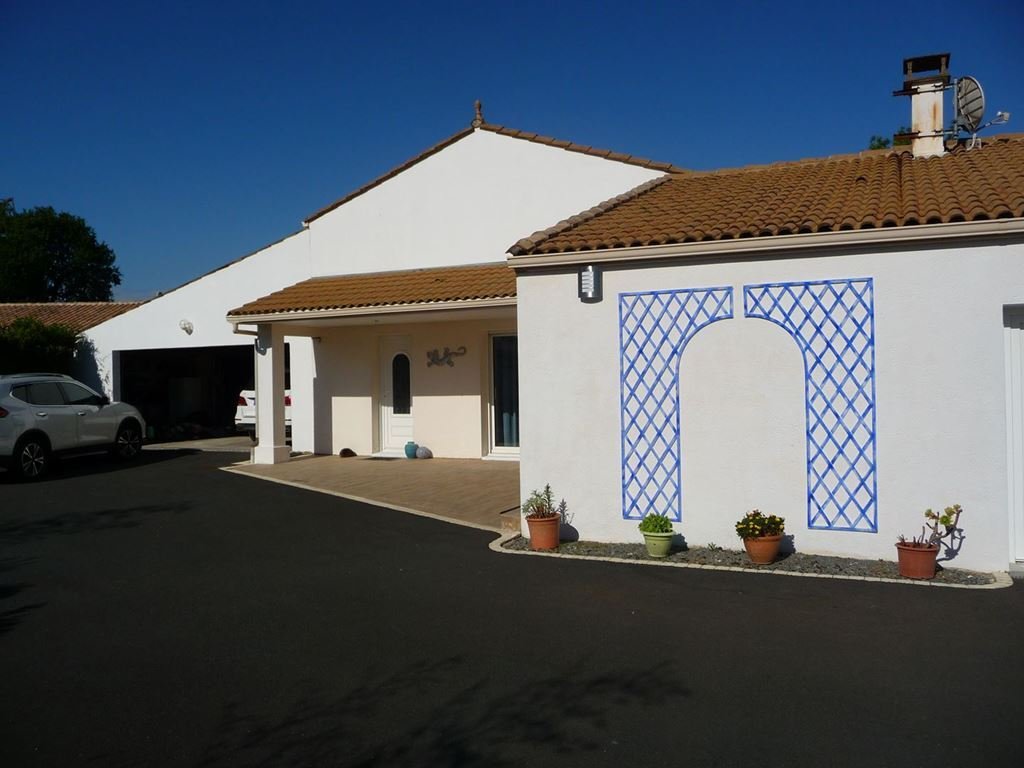 House in Breuillet, Nouvelle-Aquitaine, France 4 - 18113274