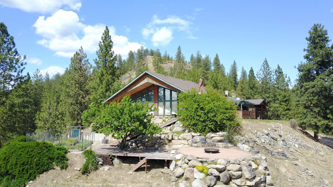House in Nine Mile Falls, Washington, United States 2 - 17988140