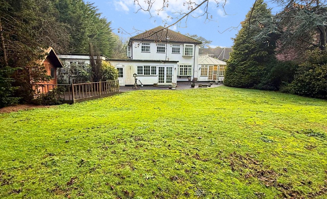 House in Freshfield, Formby, England 2 - 18124785
