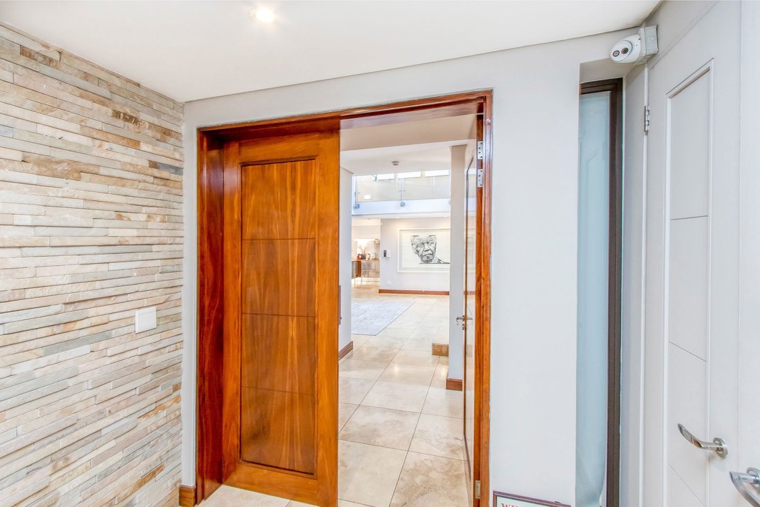 Apartment in Birnam, Gauteng, South Africa 4 - 18121599