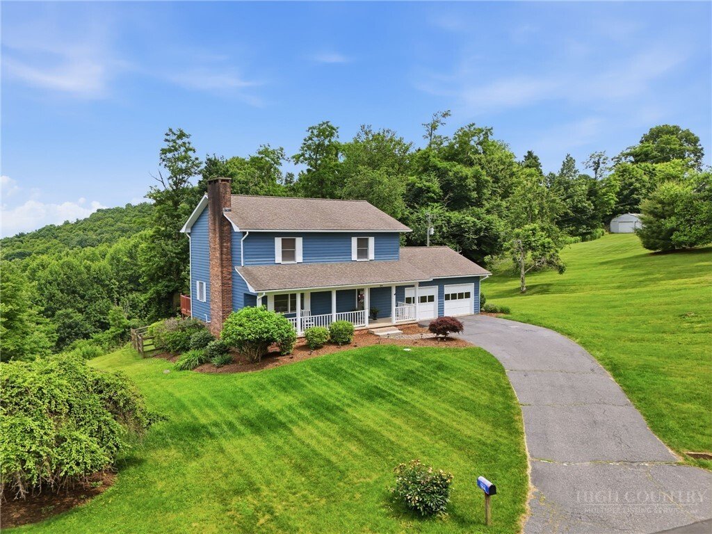 House in Boone, North Carolina, United States 1 - 18044114