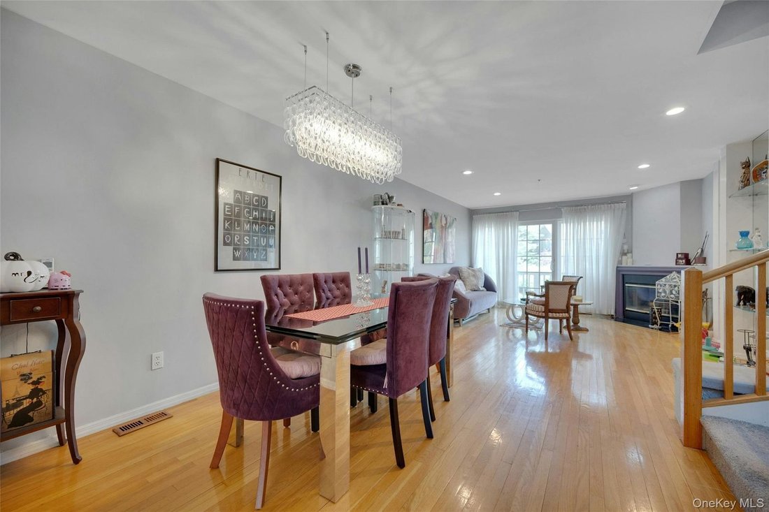 Condo in White Plains, New York, United States 5 - 17846612
