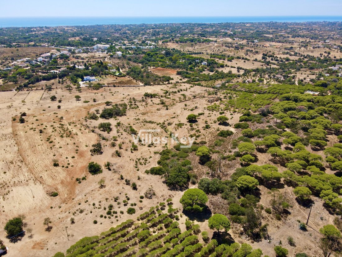 Land in Faro (Se e Sao Pedro), Algarve, Portugal 2 - 12274852