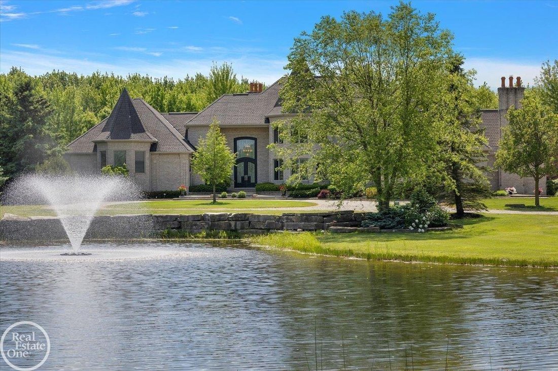 House in Ray, Michigan, United States 3 - 18124437
