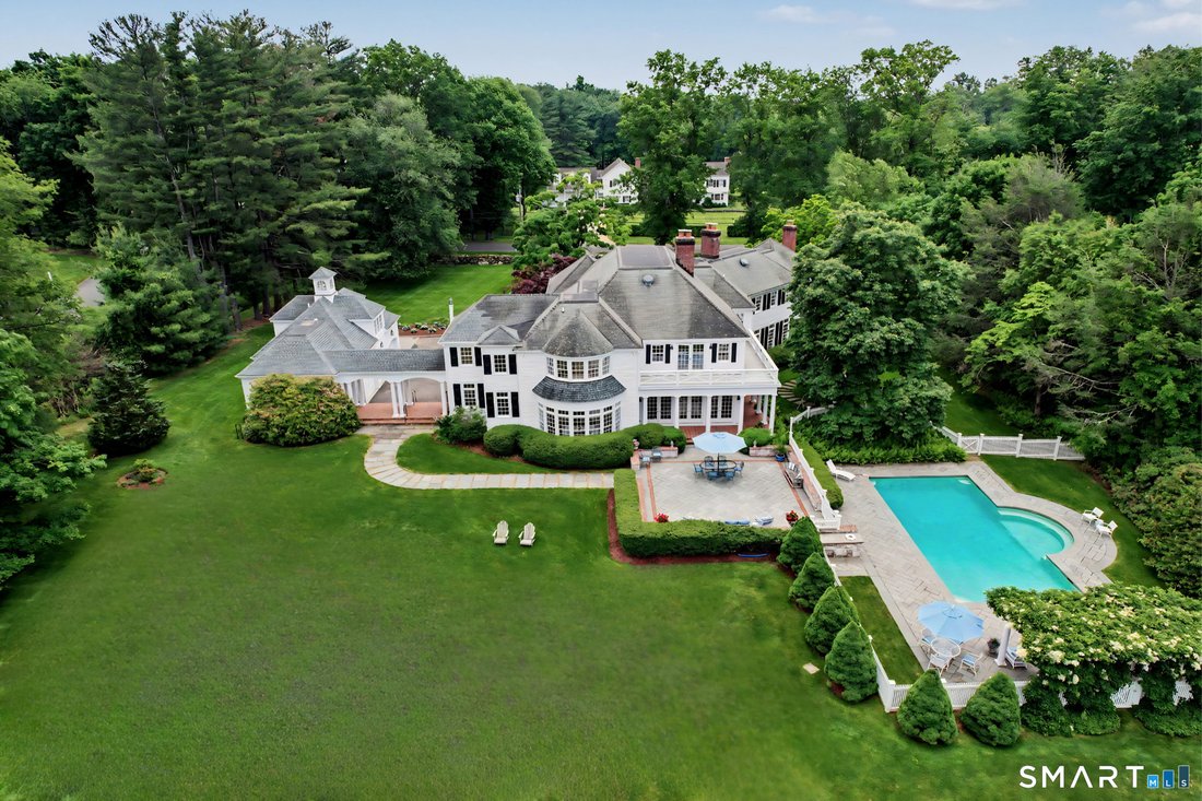 Townhouse in Fairfield, Connecticut, United States 3 - 18123457