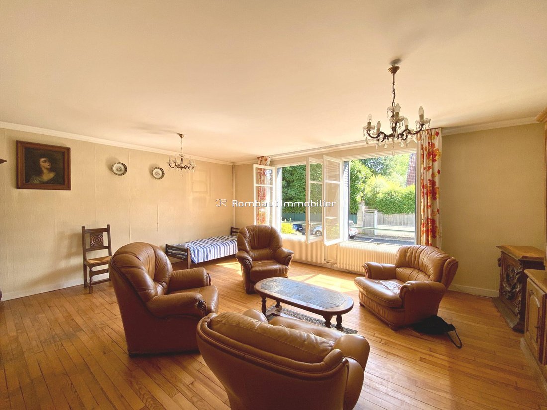 House in Bourg-La Feuillaume Nord, La Celle-Saint-Cloud, France 1 - 18124694
