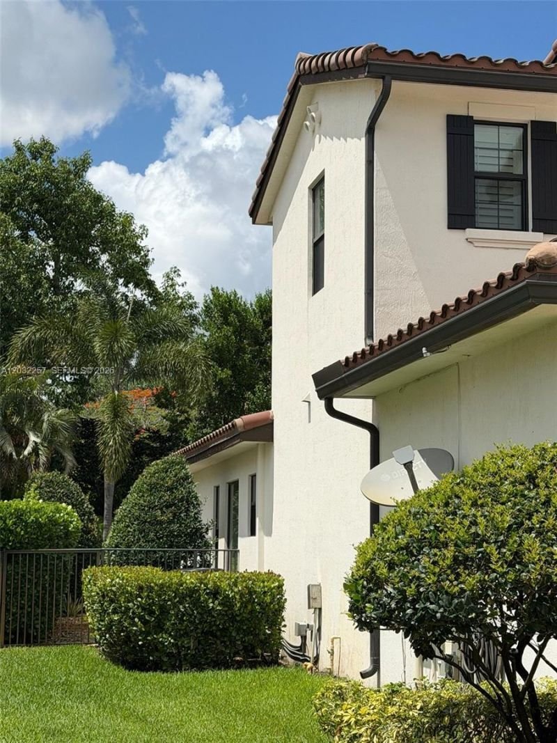 Maison à Davie, Floride, États-Unis 4 - 18124514