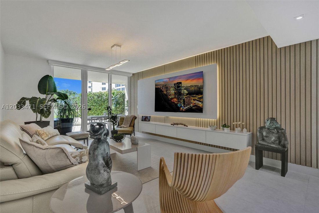 Condo in Sunny Isles Beach, Florida, United States 3 - 18122943