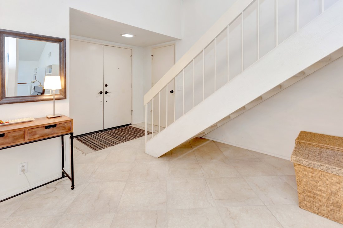 House in Lake Forest, California, United States 3 - 18120482