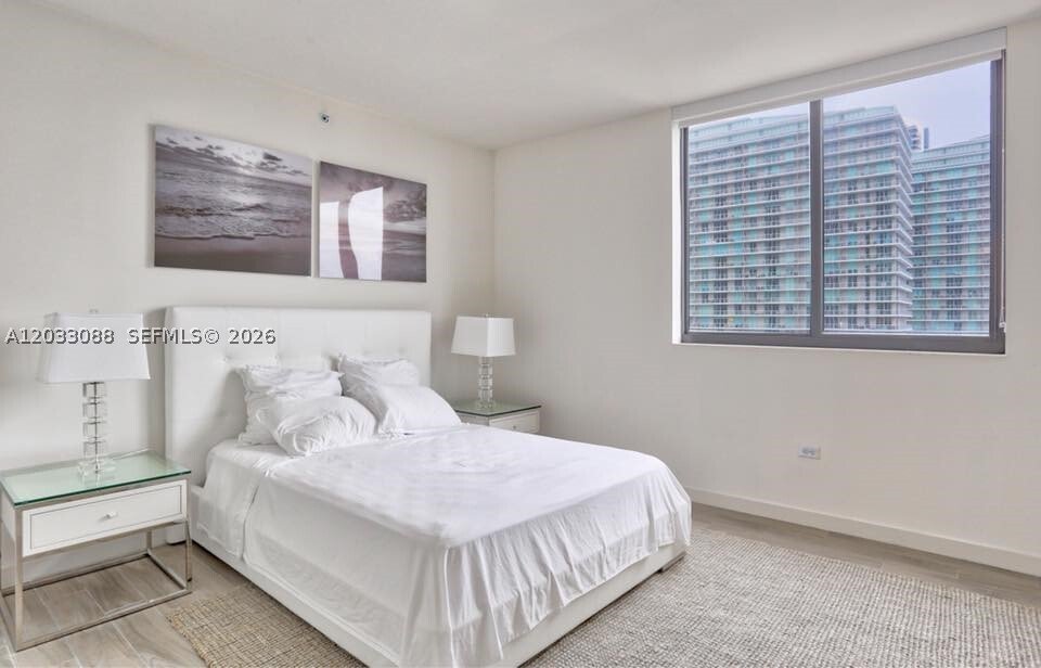 Condo in Miami, Florida, United States 5 - 18122985