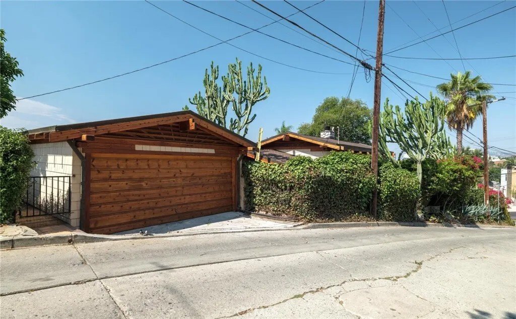 House in Los Angeles, California, United States 3 - 16521540