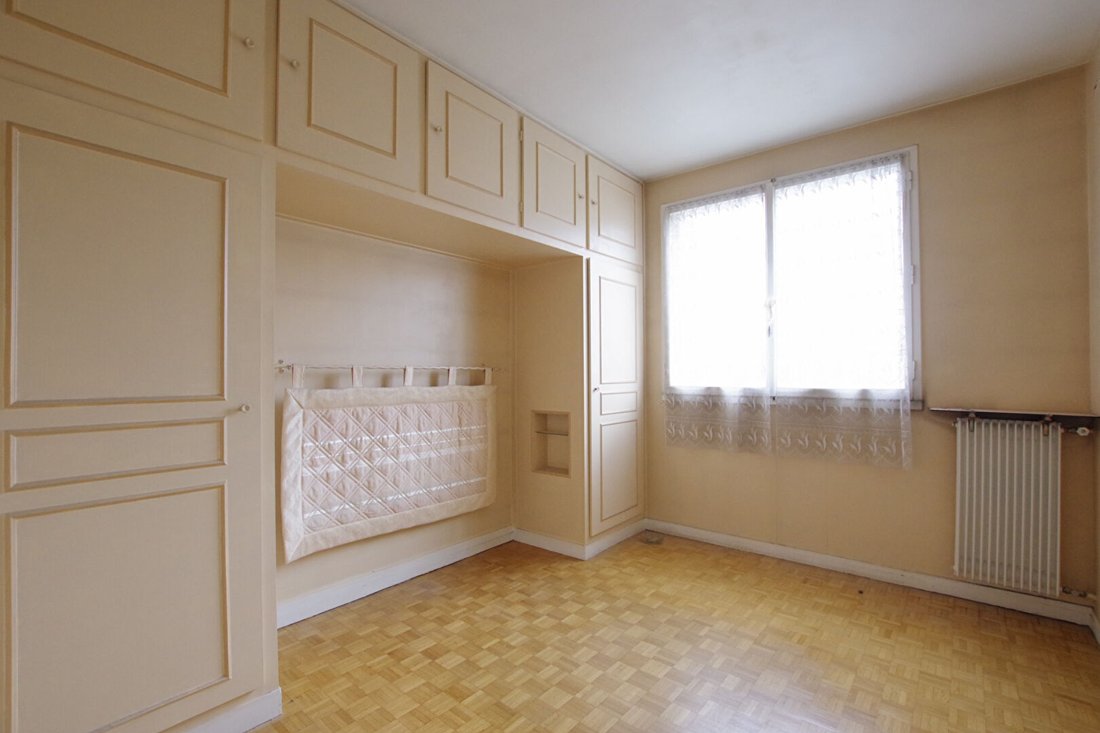 Apartment in Perouses, Paris, Ile-de-France 4 - 18124005
