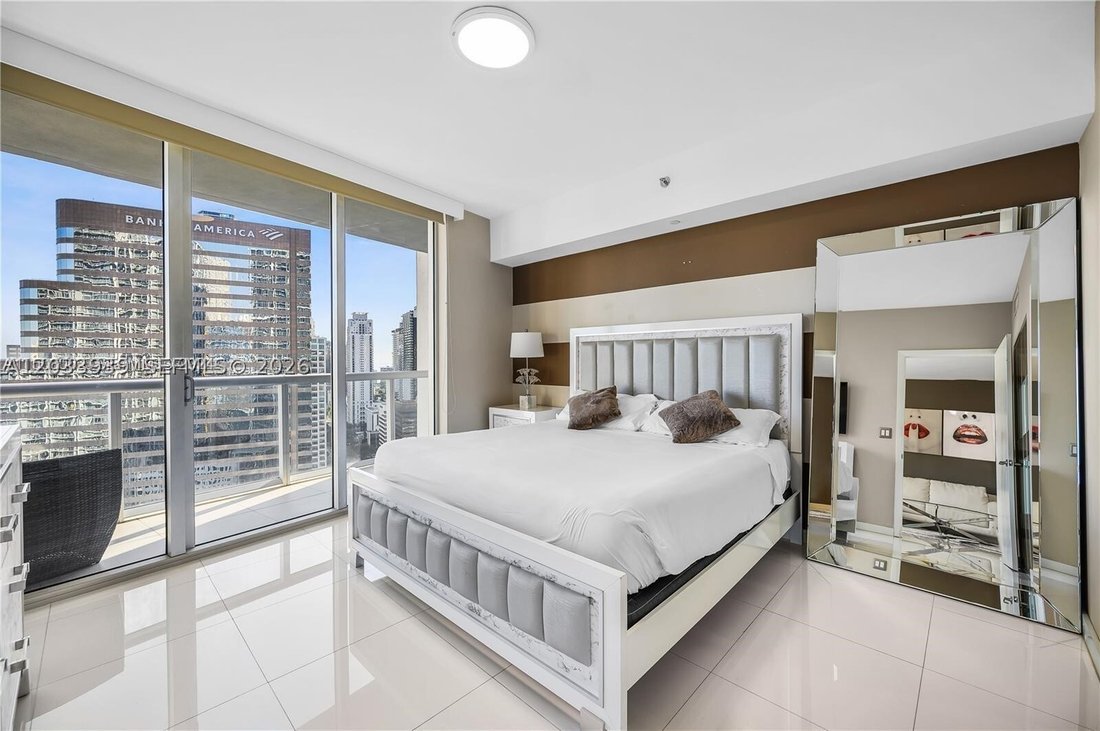 Condo in Miami, Florida, United States 5 - 18122998